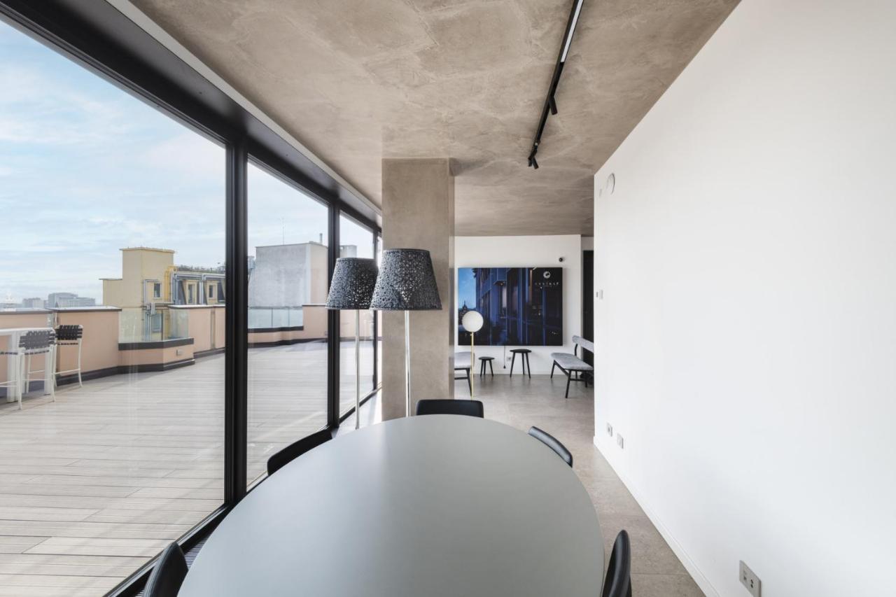 Easylife - Lussuosa Dimora Con Rooftop Condominiale Vista Duomo ميلان المظهر الخارجي الصورة
