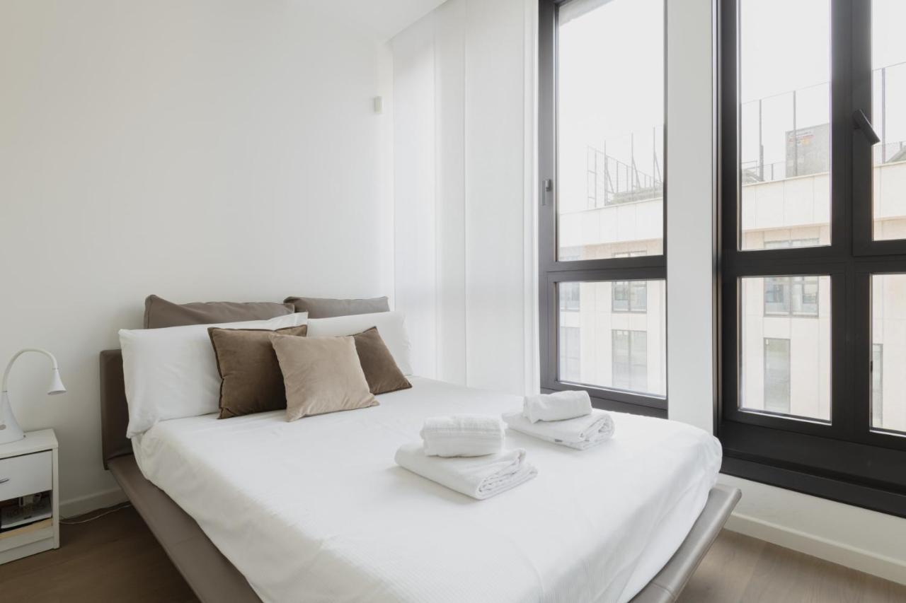 Easylife - Lussuosa Dimora Con Rooftop Condominiale Vista Duomo ميلان المظهر الخارجي الصورة
